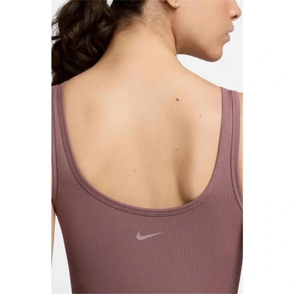 NWT Nike MAUVE Dri-FIT One Scoop Neck Ribbed Dress Romper - Picture 4 of 8